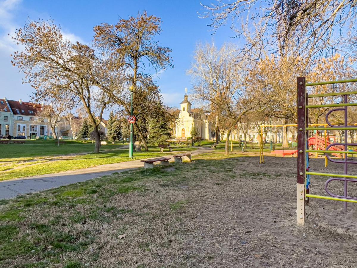 セゲドLechner Mansionアパートメント エクステリア 写真